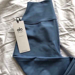 ALO Yoga airlift legging